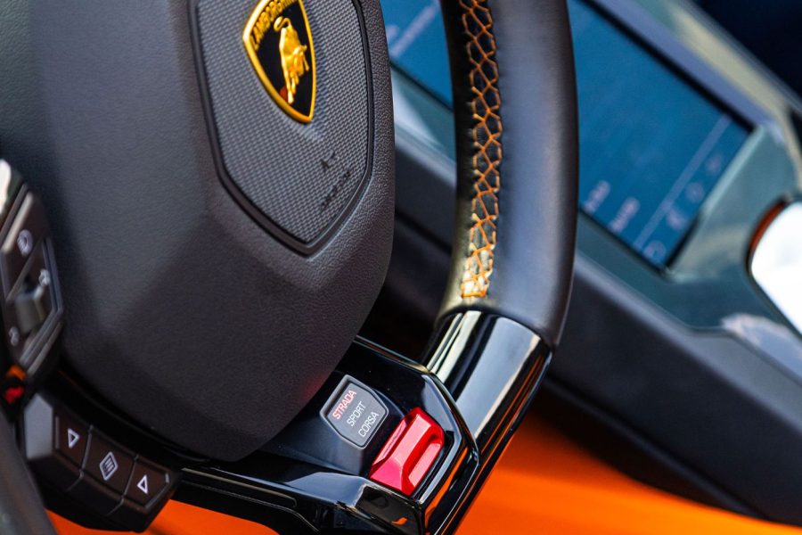 Lamborghini Huracan EVO Spyder 2025