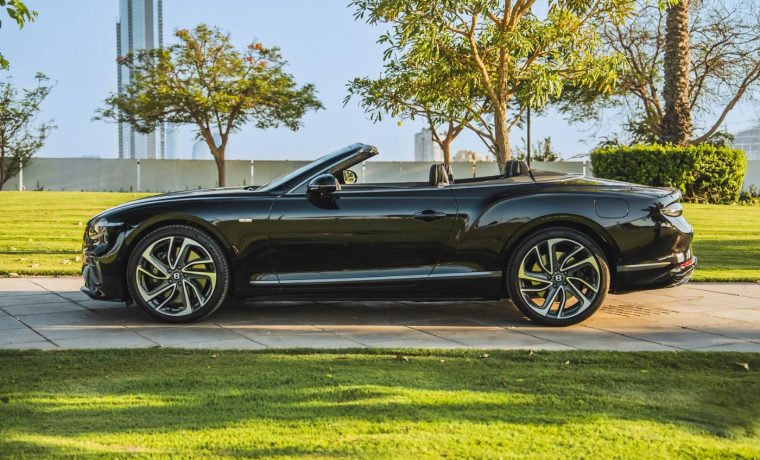 Bentley Continental GTC 2025