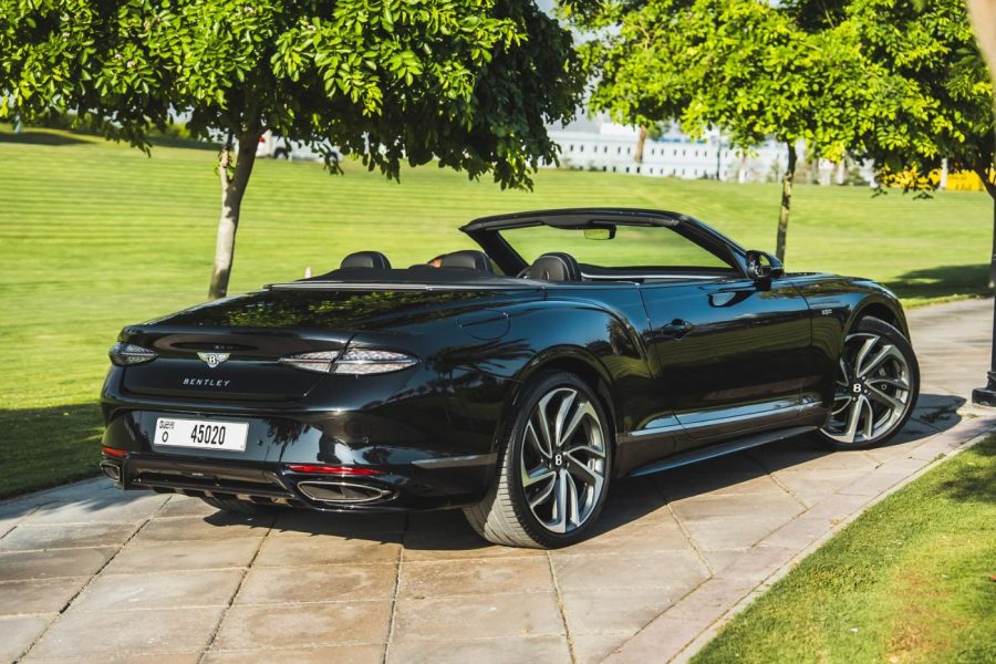 Bentley Continental GTC 2025