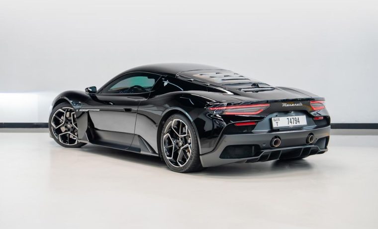 Maserati MC20 2025