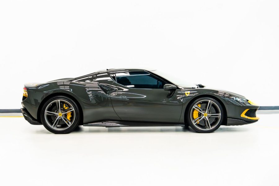 Ferrari 296 GTB Fiorano 2025