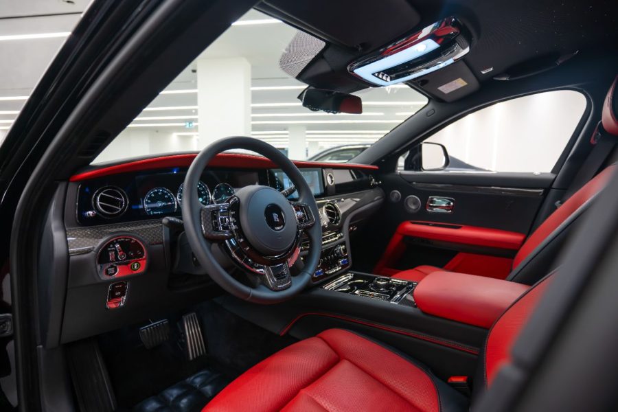 Rolls-Royce Ghost Black Badge 2024