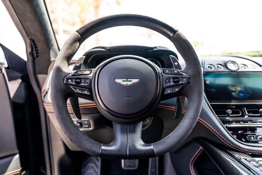 Aston Martin DBX 707 2025