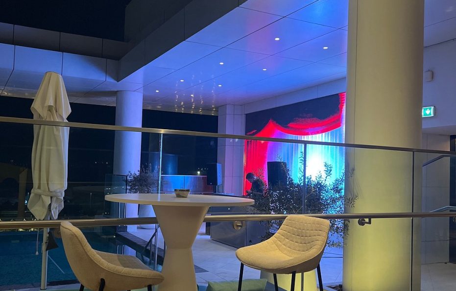 The WB Abu Dhabi, Curio Collection by Hilton Abu Dhabi