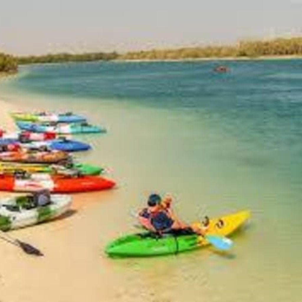 Kayaking Experience in Abu Dhabi