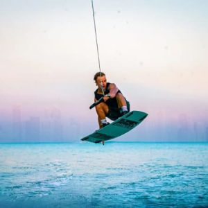 Wakeboarding Abu Dhabi 30min