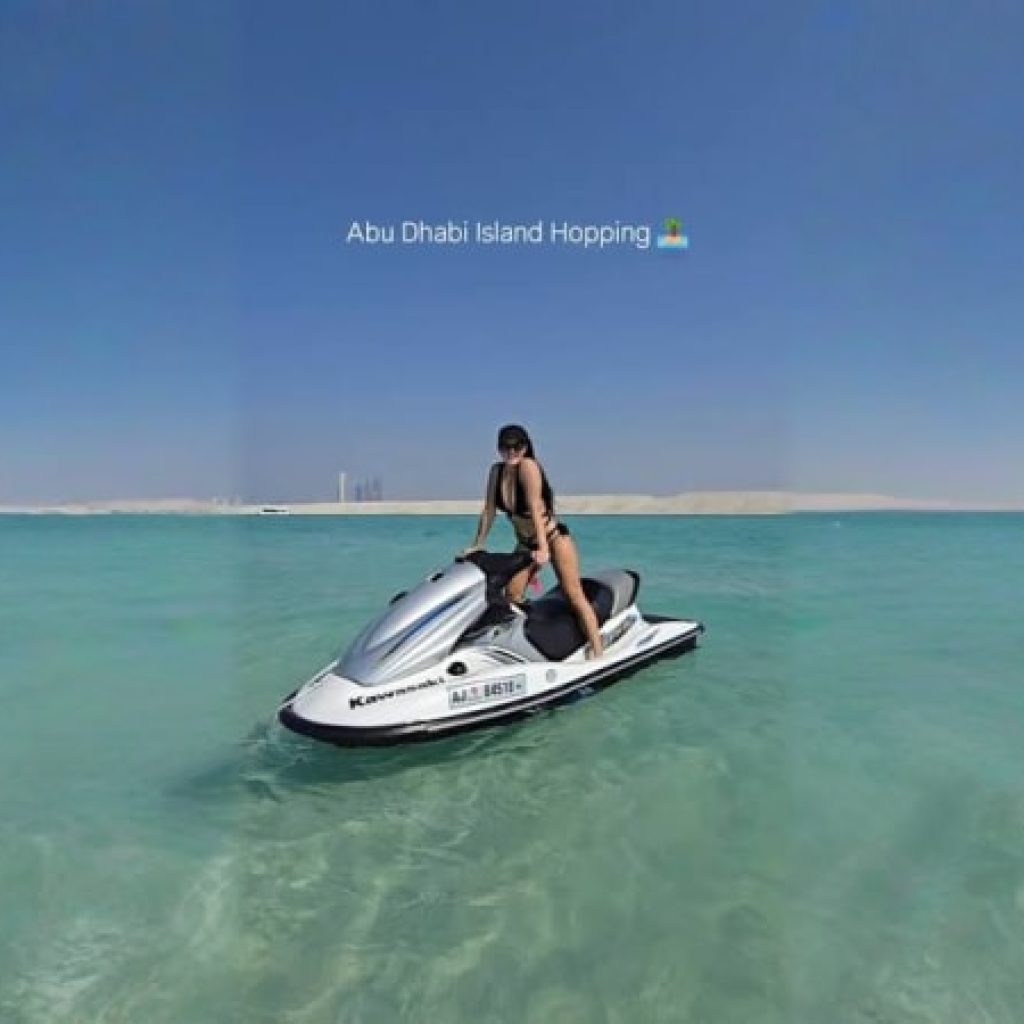 Island Hopping by Jet Ski Abu Dhabi