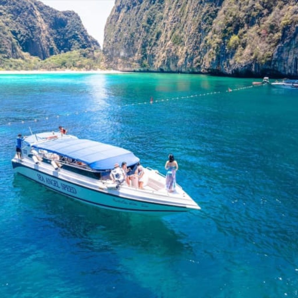 Hong Island Tour by Speed Boat
