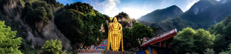 Grand Kuala Lumpur with Putrajaya and Batu Caves Private Tour