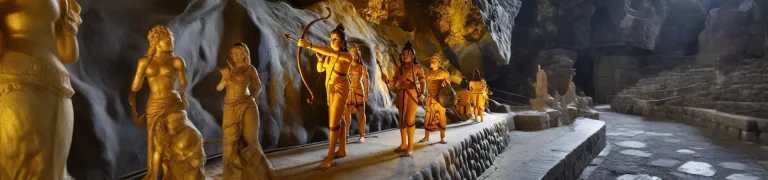 Private Kanching Waterfalls and Batu Caves Tour with Ramayana Cave