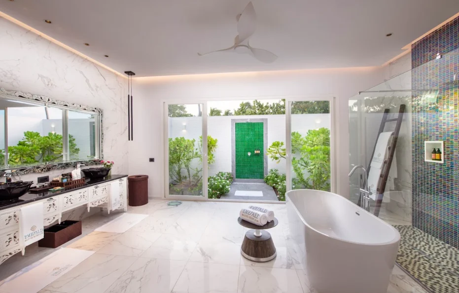 Emerald Maldives Resort & Spa
