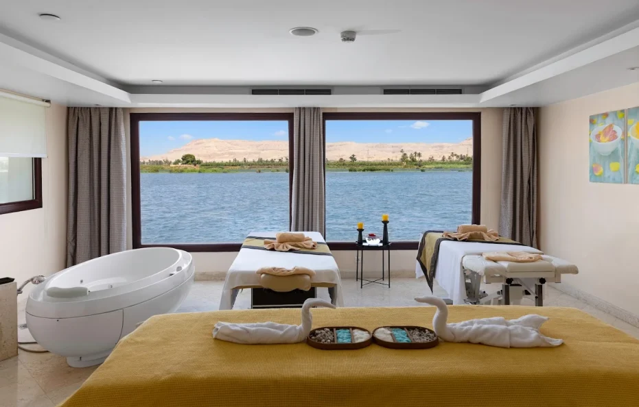 Hilton Luxor Resort & Spa