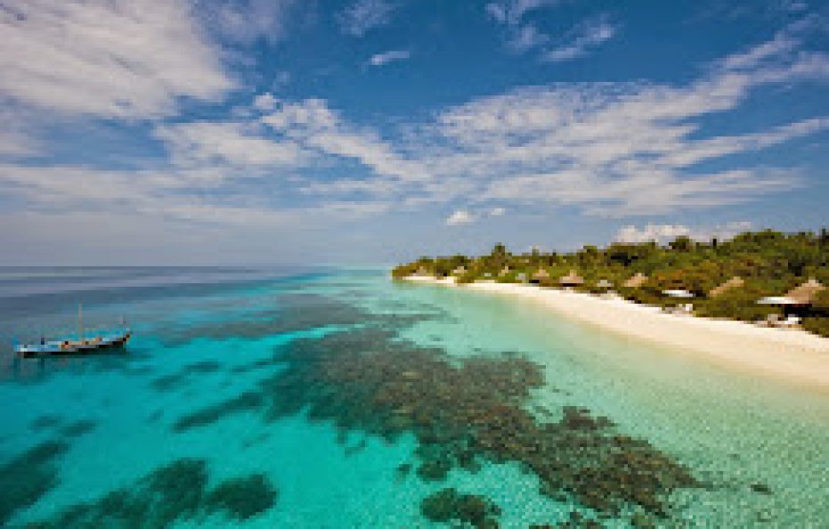 Four Seasons Resort Maldives at Landaa Giraavaru