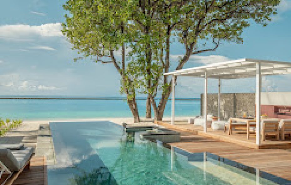 Four Seasons Resort Maldives at Landaa Giraavaru