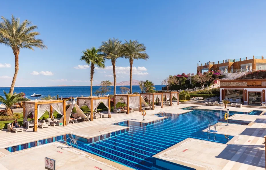 Sunrise Arabian Beach Resort