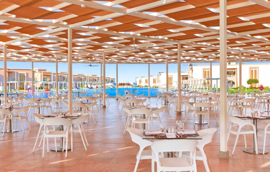 Pickalbatros Sea World Resort Marsa Alam, Luxury All Inclusive Family Resort