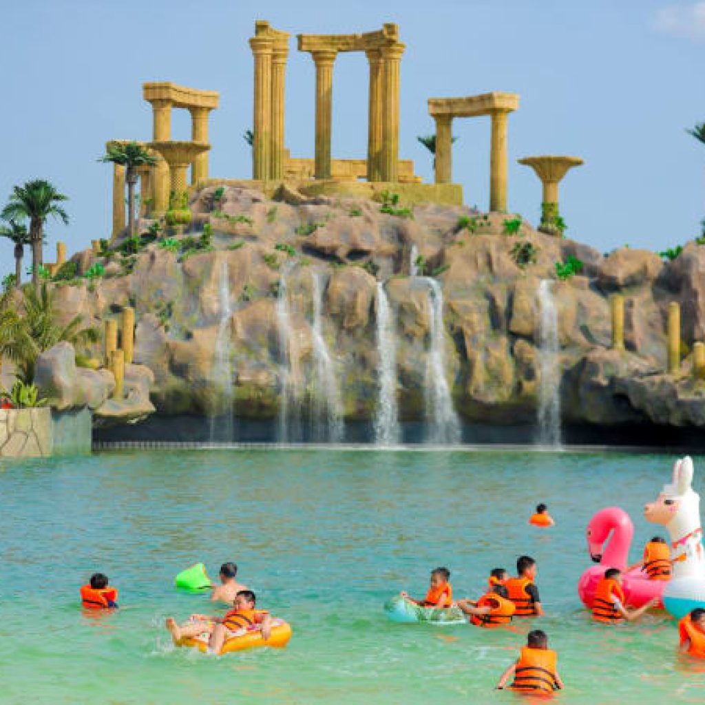 VinWonders Wave Park And Water Park
