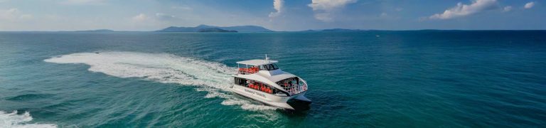Semi Yacht Phi Phi Islands and Khai Island Day Trip
